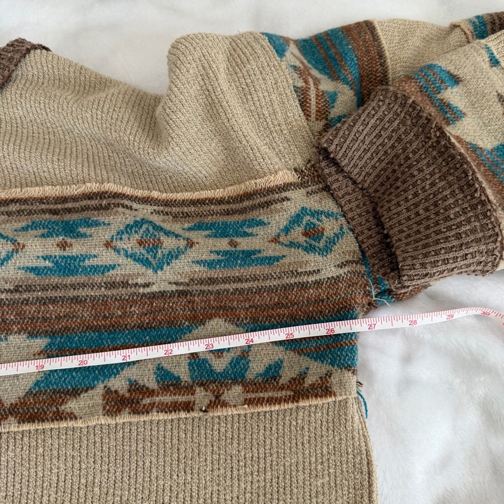 BKE Oversized Aztec Sweater - Picture 5 of 5